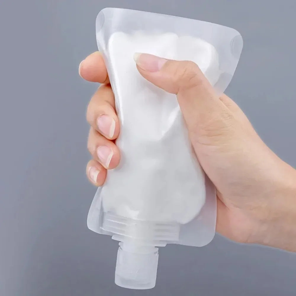 Ultimate Travel Companion: 5PCS Refillable Squeeze Bottles for Toiletries